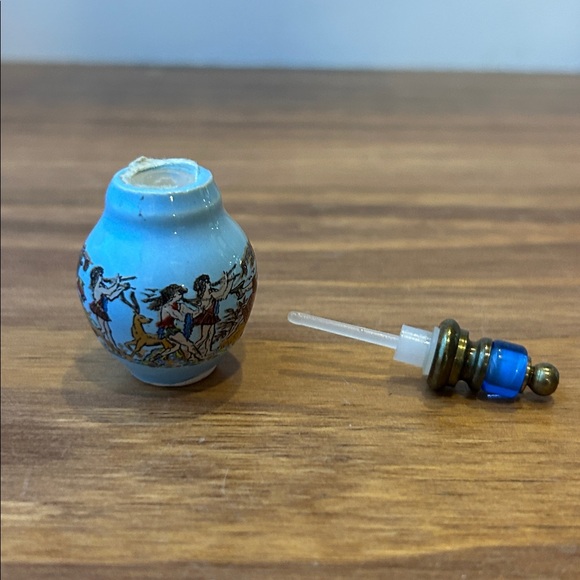 Vintage Miniature Ceramic Perfume Bottle, Greek Motif Decoration EUC - Picture 8 of 9